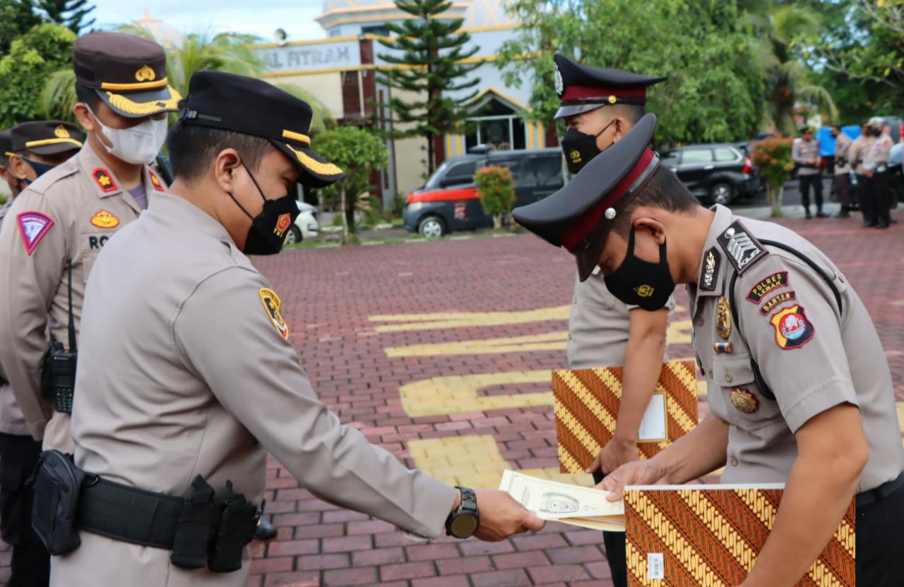 Aipda Angga Aji Budiyana Raih Penghargaan Best Police Of the Month
