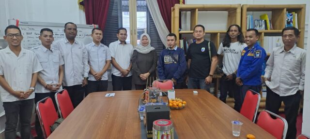 Forum ASN Kabupaten Lebak bersama ketua DPRD Pengurus Forum Non ASN Kabupaten Lebak