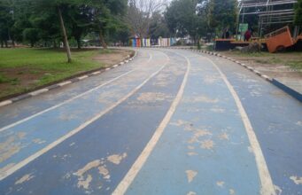 Kualitas Pembangunan Jogging Track Alun-alun Pandeglang Dikeluhkan, Warga: Kami Berharap Dinas Teknis Meminta Pelaksana Memperbaikinya Jogging track Alun-alun Pandeglang