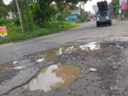 Jalan Siliwangi Kota Rangkasbitung Rusak Parah, Alokasi Anggaran Pemeliharaan Dipertanyakan Jalan Siliwangi Rangkasbitung Rusak Parah