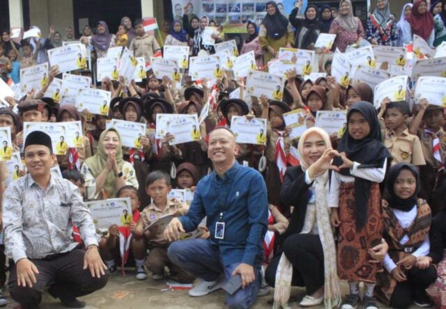 Anggota Komisi X DPR RI Adde Rosi Khoerunnisa Anggota Komisi X DPR RI Adde Rosi Khoerunnisa