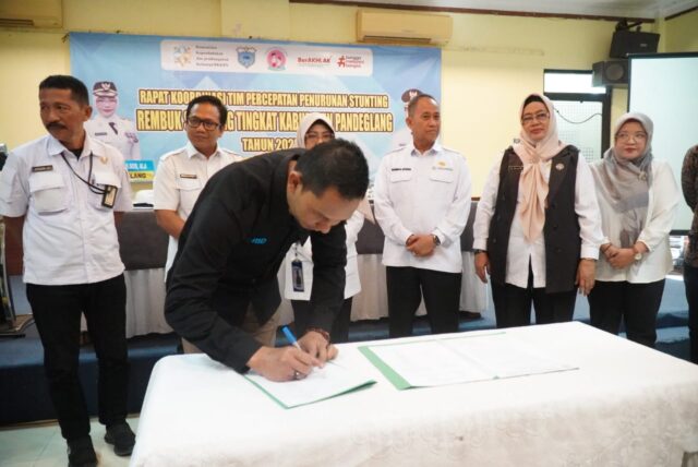 Kerja sama orangtua angkat stunting Kerja sama orangtua angkat stunting