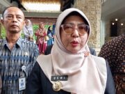Sewenang-Wenang, Bupati Pandeglang Ganti Direktur PBM Tanpa Mekanisme, Ditanya Wartawan Malah Memilih Bungkam Bupati Pandeglang Raden Dewi Setiani
