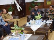 Segera Terwujud, Gubernur Andra Soni Bahas Rute Baru MRT di Banten Bersama Dirut PT. MRT Jakarta Rapat rencana penambahan rute baru MRT di wilayah Banten