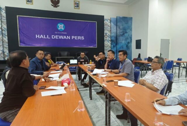 Rapat verifikasi berkas balon Ketua Umum dan Ketua DK PWI Pusat periode 2025-2030
