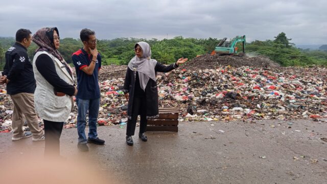 Sidak TPA Sampah Bangkonol