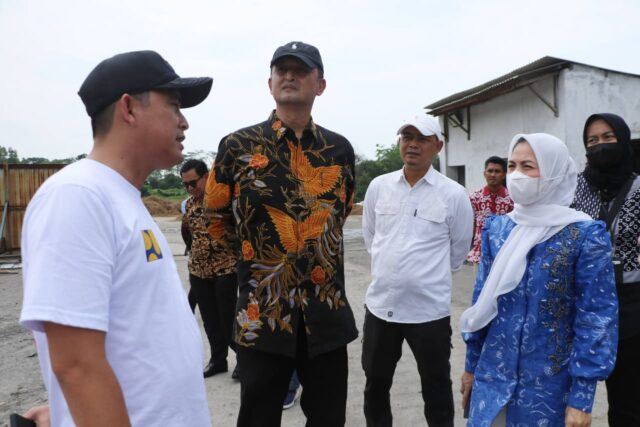 Sidak ke pabrik milik PT. GRS Jawilan Bupati Serang Ratu Rachmatuzakiyah sidak ke pabrik milik PT. GRS Jawilan