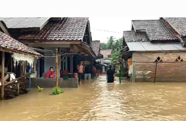 Banjir di Kecamatan Angsana