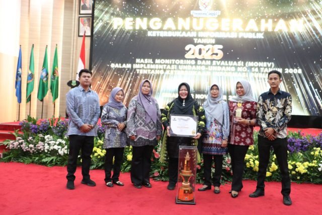 Direktur Perumdam Tirta Berkah Euis Yuningsih