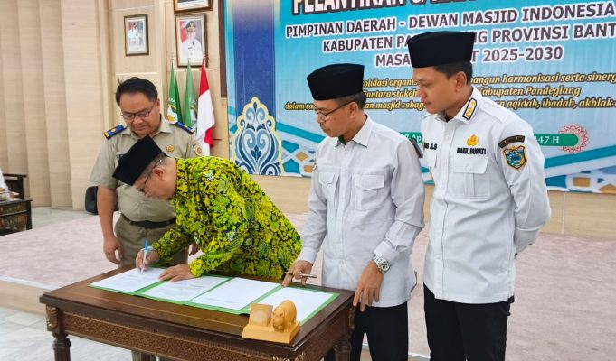 Ramadani Dilantik Jadi Ketua DMI Pandeglang, Janji akan Terus Gulirkan Dua Program Kerja Unggulan Pengurus DMI Kabupaten Pandeglang