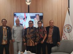Penguatan Desa dan Publikasi Program Strategis, Pengurus SMSI Pusat Bersama DPD ABPEDNAS Jajaki Kerja Sama Foto bersama pengurus SMSI Pusat
