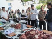 Bupati Pandeglang Dewi Pantau Penyaluran Daging Kurban Bantuan Presiden Hewan kurban bantuan Presiden