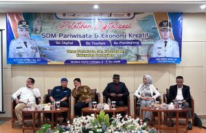 Bentuk Kepedulian Perkembangan Pariwisata, Disparbud dan DPRD Pandeglang Latih Para Pelaku Wisata Pelatikan pelaku wisata