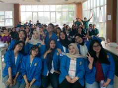 Perkuat Karakter dan Cegah Penyimpangan Remaja, Mahasiswa FH Unpam Kelas 06HUKP12 Gelar PKM di SMKN 8 Tangerang Selatan pkm-umpam
