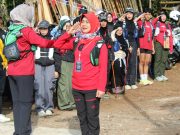 Bekerja Sama Disparbud Pandeglang, Komunitas Pendaki Banten Peringati Harlah Pancasila di Puncak Gunung Prakasak Peringatan Harlah Pancasila