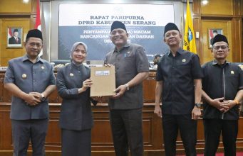 Guna Meningkatkan Pelayanan Publik, Bupati Serang Zakiyah Ajukan Raperda Pengawasan dan Pembinaan ASN Bupati Zakiyah