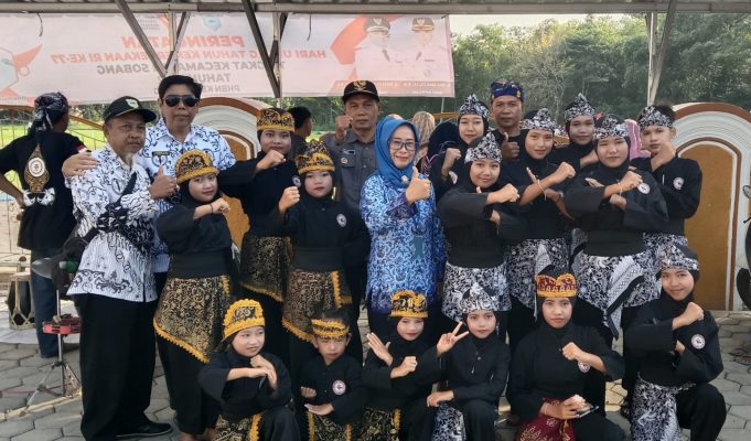 Berbekal Restu dan Doa Orang Tua, 12 Pesilat Padepokan Manderaga Berangkat ke Kejuaraan Nasional HUT DKI ke-499 Pesilat Padepokan Manderaga