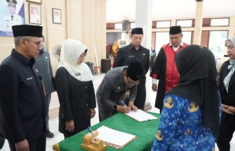 Perkuat Tata Kelola Pemerintahan, Bupati Pandeglang Rotasi 132 Pejabat Mutasi dan rotasi