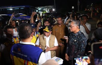 Tinjau Jalan Bersama Menteri PU, Andra Soni Janji Bangun Jalan Empat Lajur di Bojonegara Gubernur Banten Andra Soni