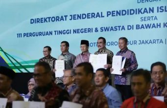 Gandeng 108 Perguruan Tinggi Keagamaan Kerja Sama, PERADI Profesional Raih Rekor MURI PERADI Profesional