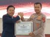 Dinilai Berhasil Implementasikan Presisi Polri, Lemkapi Berikan Penghargaan kepada Kapolres Pandeglang Lemkapi berikan penghargaan kepada Polres Pandeglang