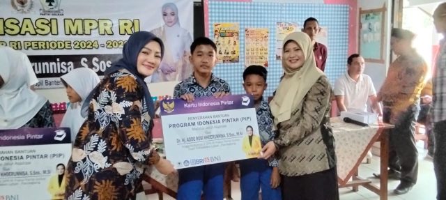Anggota DPR RI dari Fraksi Golkar Adde Rossi Khoerunnisa
