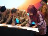 Bupati Dewi Tandatangani Program Percepatan Pembangunan Sekolah Nasional Terintegrasi Penandatanganan berita acara serah terima percepatan pembangunan Sekolah Nasional Terintegrasi bersama Kemendikdasmen