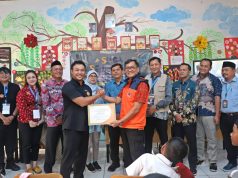Fakultas MIPA UI Bekerja Sama PT TOA Hibahkan EWS Gempa Bumi di SDN Pasauran 1 Cinangka SDN Pasauran 1 Kecamatan Cinangka