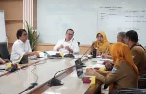 Jemput Bola, Bupati Pandeglang Dewi Usulkan Pembangunan Jalan ke Kementerian PUPR Bupati Pandeglang