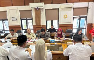 DPRD Nilai Kinerja Disdikpora Pandeglang Buruk, Selain Kurang Transparan Juga Tak Mampu Serap Anggaran Rapat dengar pendapat Komisi IV DPRD Pandeglang