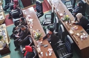 Semangat Kerja Anggota DPRD Pandeglang Rendah, Banyak Kursi Kosong Saat Pidato Presiden Prabowo Sekretariat DPRD Pandeglang