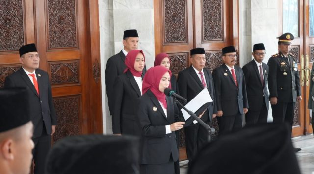 Bupati Serang Ratu Rachmatuzakiyah