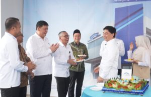 Ketua DPRD Agus Umam Apresiasi Peresmian Gedung Baru Bank Banten Pandeglang, Yakini Bisa Bantu Kemajuan Daerah Ketua DPRD Pandeglang Tb. Agus Khatibul Umam