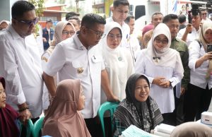 Bupati Dewi: CKG Langkah Penting Mendorong Masyarakat Peduli terhadap Kondisi Kesehatan Monitoring pelaksanaan CKG bersama Gubernur Banten Andra Soni
