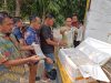 Polda Banten Berhasil Gagalkan Pengiriman 150 Ribu Benih Bening Lobster, Sopir Truk Berinisial FIR Diamankan Ditreskrimsus Polda Banten menunjukkan barang bukti 150.000 ekor Benih Bening Lobster