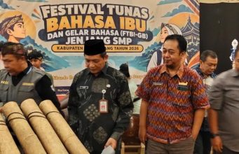 Tumbuhkan Kecintaan Terhadap Bahasa Daerah, Disdikpora Pandeglang Gelar Festival Tunas Bahasa Ibu Pembukaan Festival Tunas Bahasa Ibu