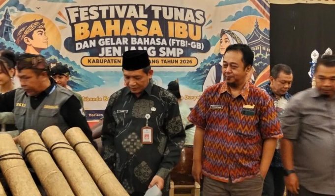 Tumbuhkan Kecintaan Terhadap Bahasa Daerah, Disdikpora Pandeglang Gelar Festival Tunas Bahasa Ibu Pembukaan Festival Tunas Bahasa Ibu