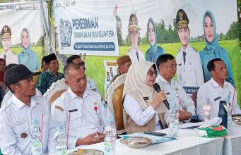 Mampu Tingkatkan Perekonomian Masyarakat, Bupati Pandeglang Dewi Apresiasi Program Bang Andra Peresmian Program Bang Andra