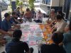 Bupati Pandeglang Raden Dewi, PWI dan SMSI Makin Harmonis, Ajak Makan Bakso di Sekber Sambil Lesehan Bupati Pandeglang Raden Dewi Setiani
