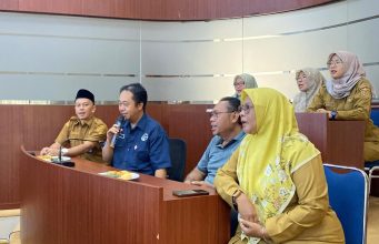 Permudah Koordinasi Kegiatan Pimpinan, Pemkab Pandeglang Luncurkan Aplikasi Smart Agenda Peluncuran aplikasi Smart Agenda di Ruang Pintar Pemkab Pandeglang
