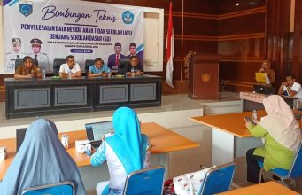 Disdikpora Pandeglang Gelar Bimtek Penanganan Anak Tidak Sekolah Bimtek Penanganan Anak Tidak Sekolah di Pandeglang
