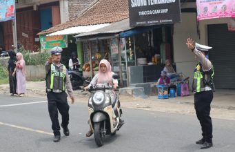 Kesadaran Penggunaan Helm Saat Berkendara Masyarakat Pandeglang Rendah, Seorang Ibu Terjaring Razia Operasi Patuh Maung 2026 Polres Pandeglang